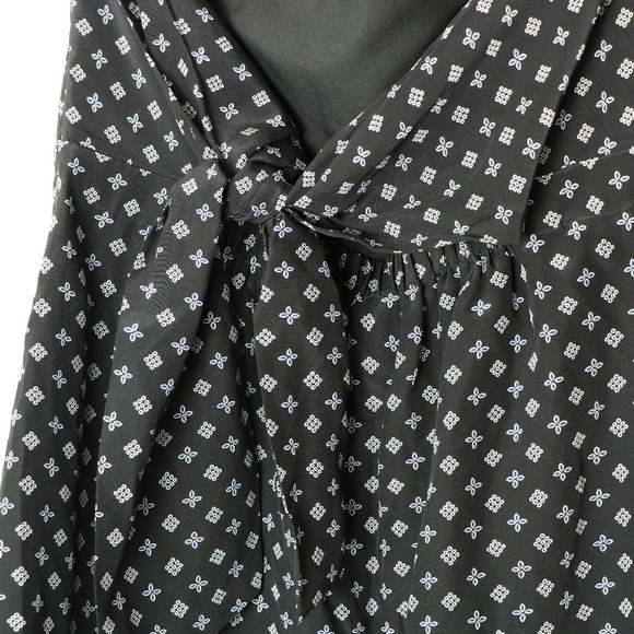 CLUB MONACO NEVER WORN DRESS - Picture 3 of 5